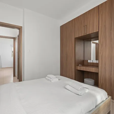 Downtown Comfort Apartment