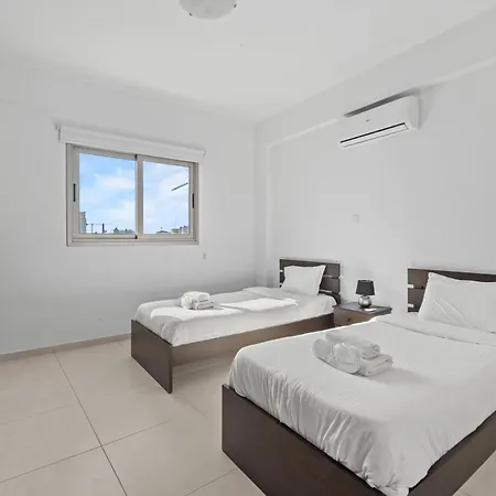아파트 Downtown Comfort 라르나카